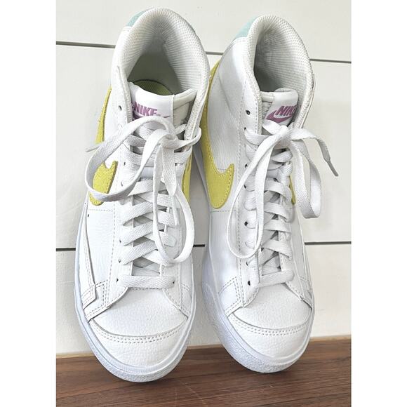 Nike Blazer Mid '77 GS White Light Zitron DH4112-100 Size 5.5Y / Women’s Size 7 - Picture 6 of 10